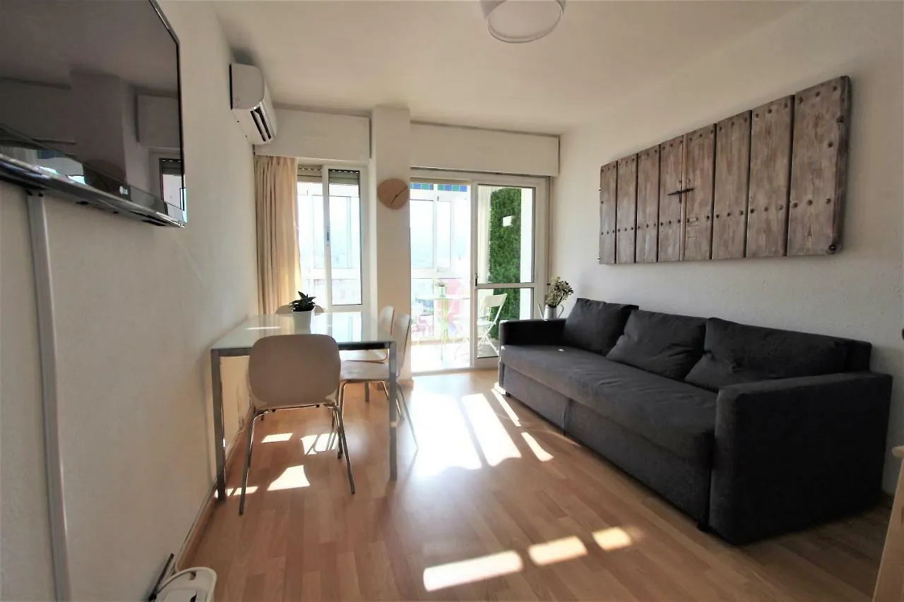 325 Agata Apartamentos - Piscina Y Playa -Canales De Tv Internacionales Benalmádena